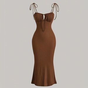 Elegant Brown Sleeveless Dress